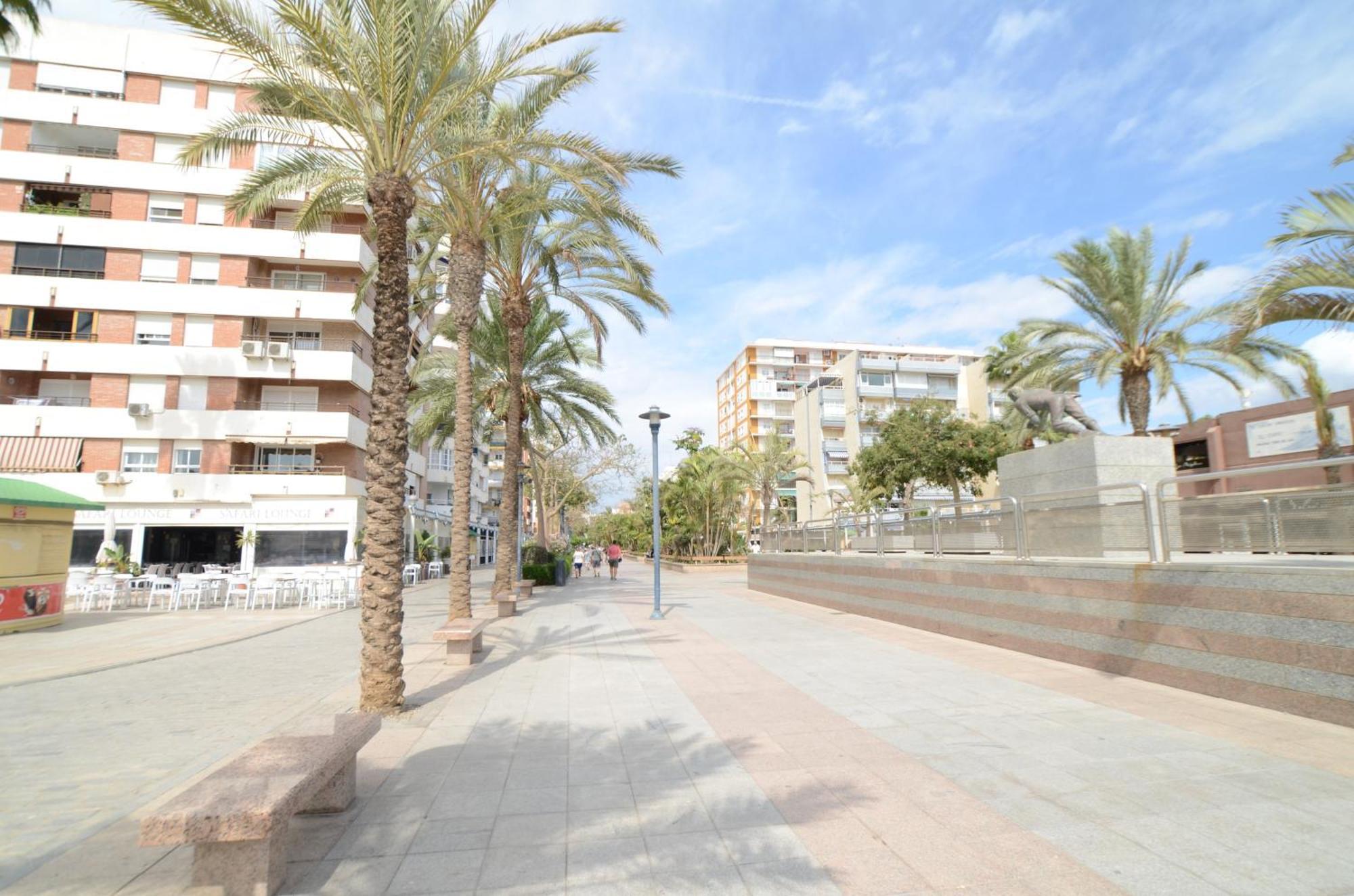 A&C Vistas Al Mar Luxury Apartment Torre Del Mar Exterior photo