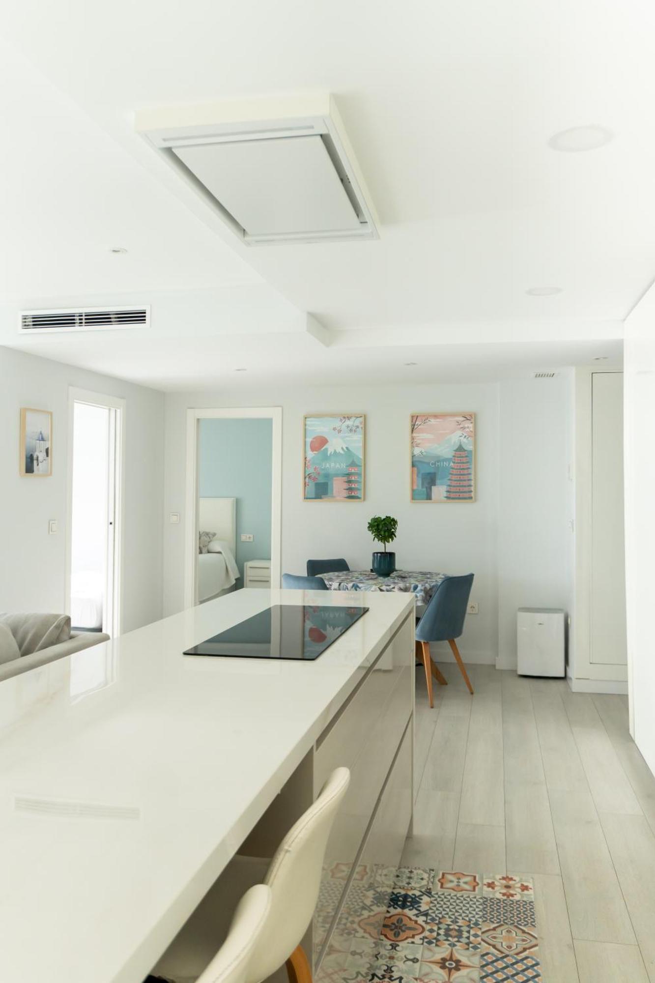A&C Vistas Al Mar Luxury Apartment Torre Del Mar Exterior photo
